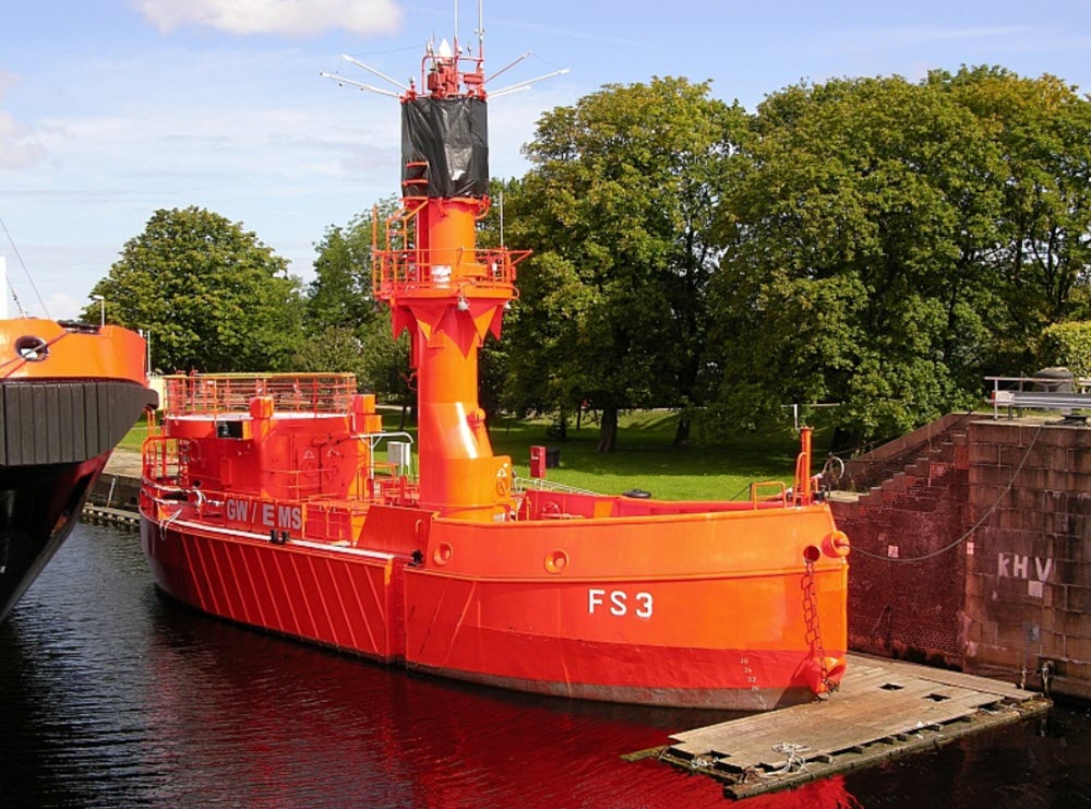 lightvessel harbor